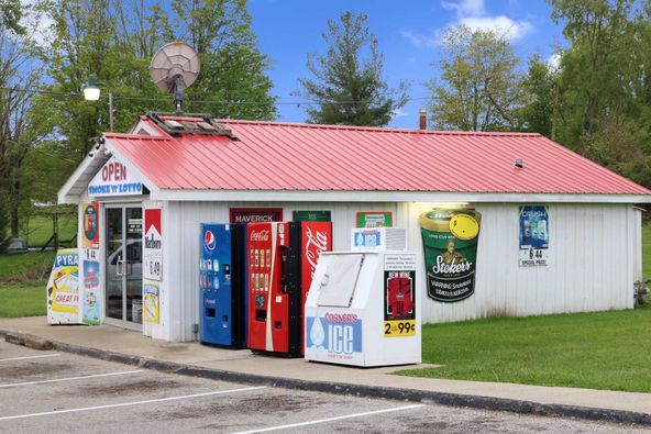 2910 S Leonard Springs Rd, Bloomington, IN 47403
